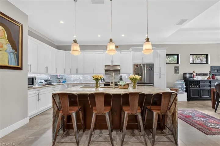 163 19th St Nw, Naples, Florida 34120