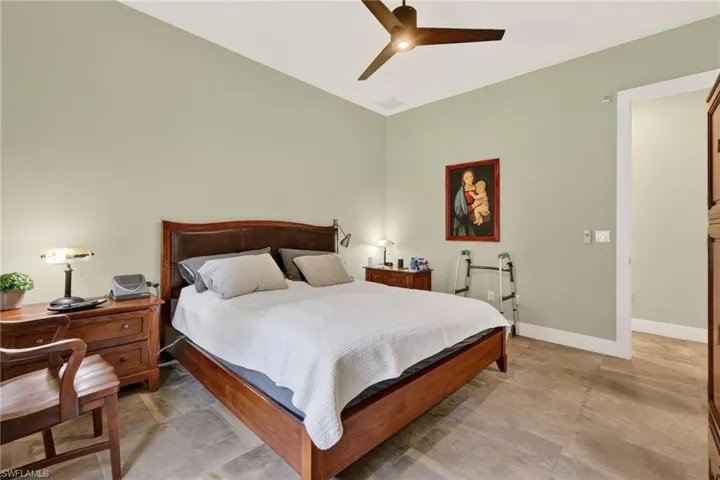 163 19th St Nw, Naples, Florida 34120