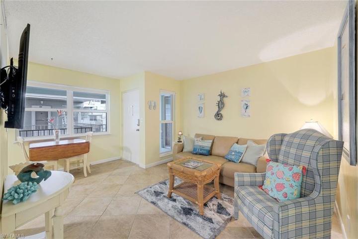 Living room open to kitchen