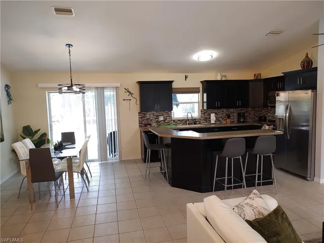 2919 Sw 25th St, Cape Coral, Florida 33914