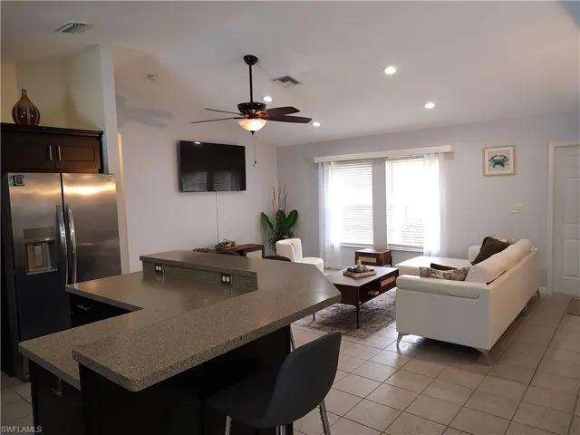 2919 Sw 25th St, Cape Coral, Florida 33914
