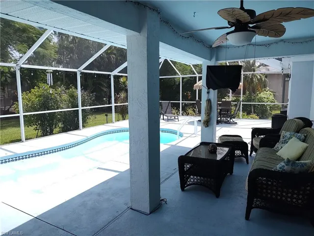 2919 Sw 25th St, Cape Coral, Florida 33914