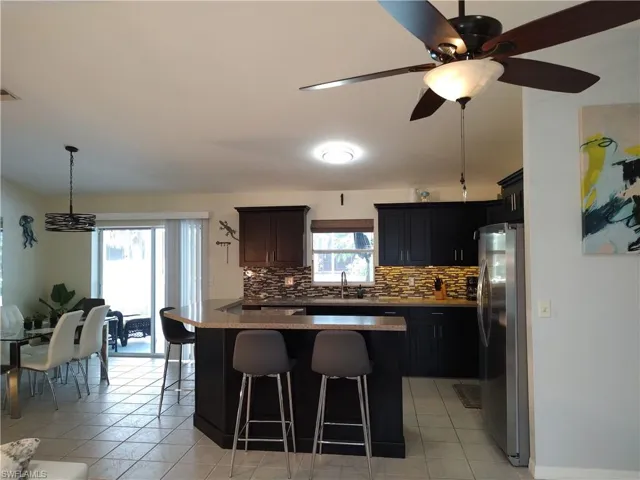2919 Sw 25th St, Cape Coral, Florida 33914