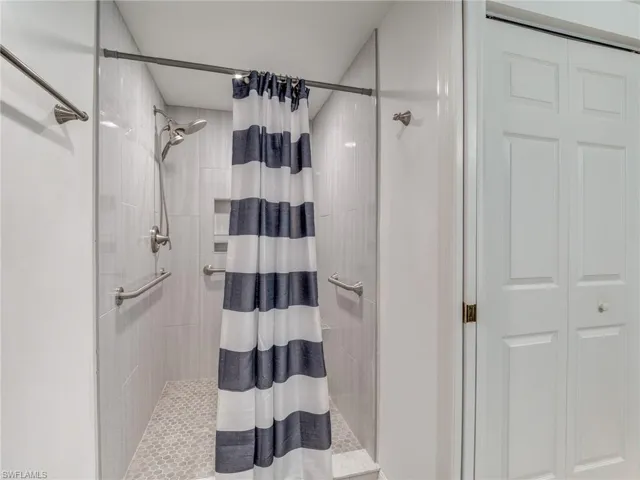 Gorgeous New Tiled Shower!