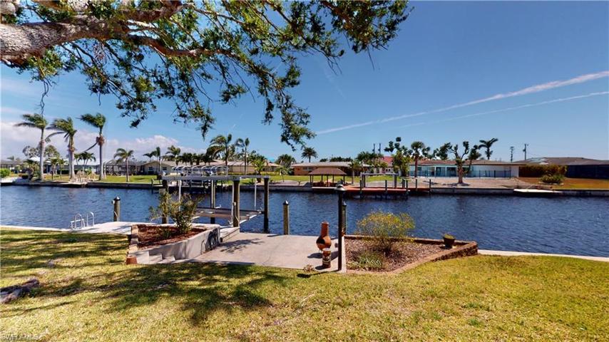716 SE 44th  ST, CAPE CORAL, FL 33904