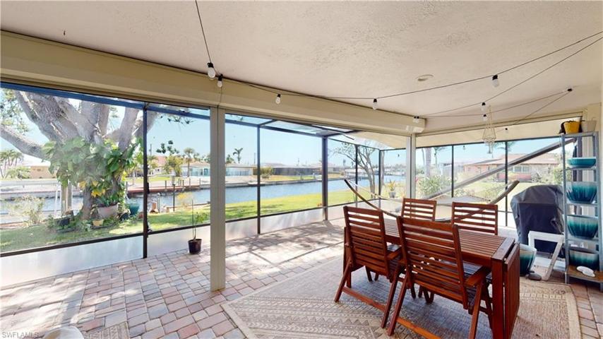 716 SE 44th  ST, CAPE CORAL, FL 33904