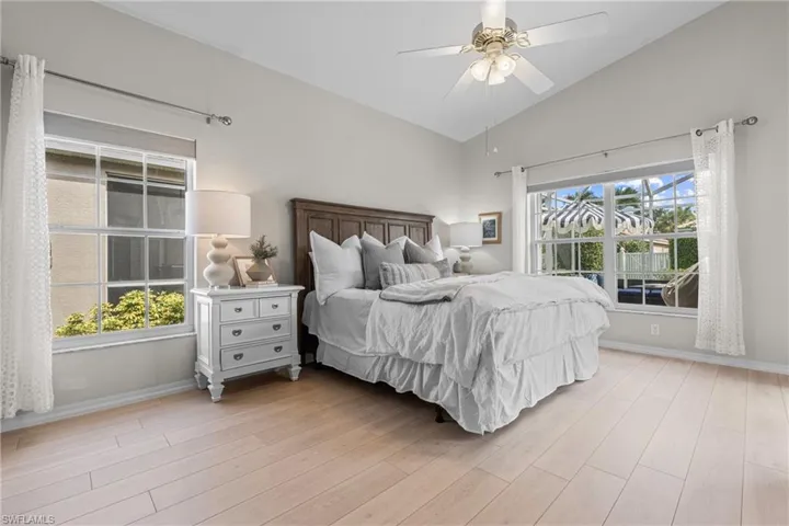 96 Glen Eagle Cir, Naples, Florida 34104