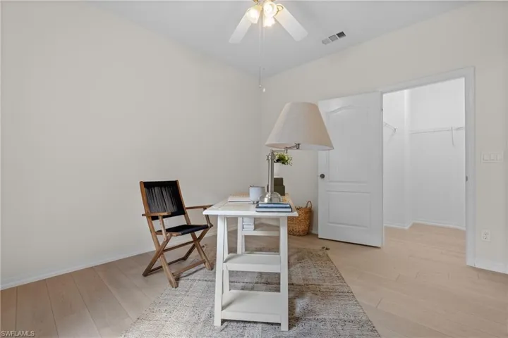 96 Glen Eagle Cir, Naples, Florida 34104
