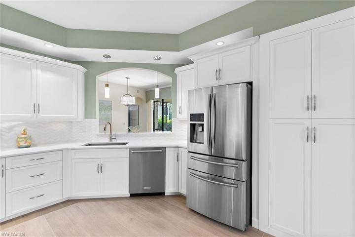 7000 Pelican Bay BLVD # 101, NAPLES FL 34108