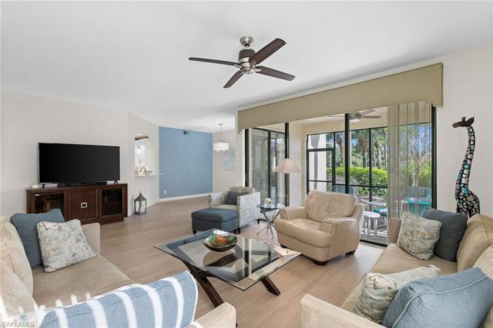 7000 Pelican Bay BLVD # 101, NAPLES FL 34108