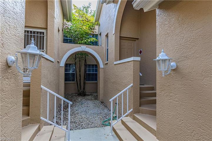 24821  Lakemont Cove  LN, Bonita Springs, FL 34134