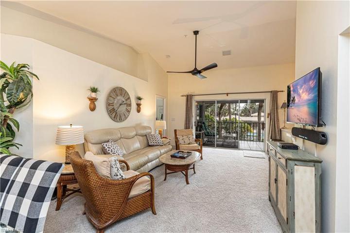 24821  Lakemont Cove  LN, Bonita Springs, FL 34134