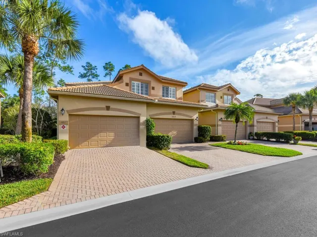 Gorgeous Golf Community