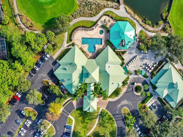 Fantastic Pool Area