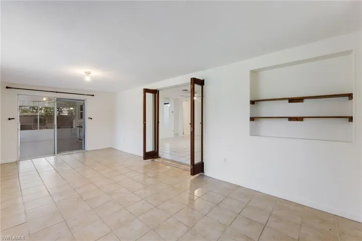 1934  Howe  CT, North Fort Myers, FL 33903