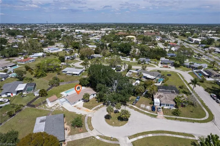 1934  Howe  CT, North Fort Myers, FL 33903