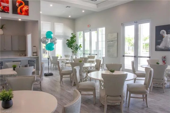 220  Indies Dr E  , Naples, FL 34114
