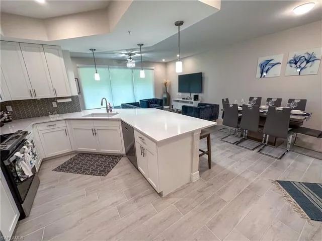 220  Indies Dr E  , Naples, FL 34114