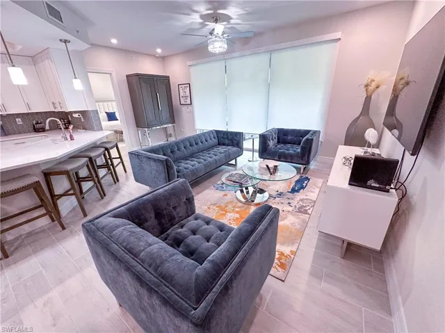 220  Indies Dr E  , Naples, FL 34114