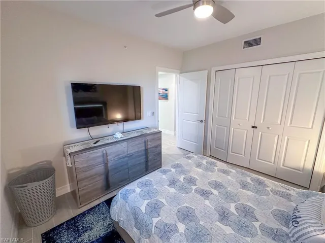 220  Indies Dr E  , Naples, FL 34114