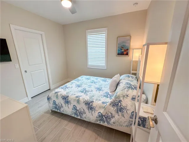 220  Indies Dr E  , Naples, FL 34114