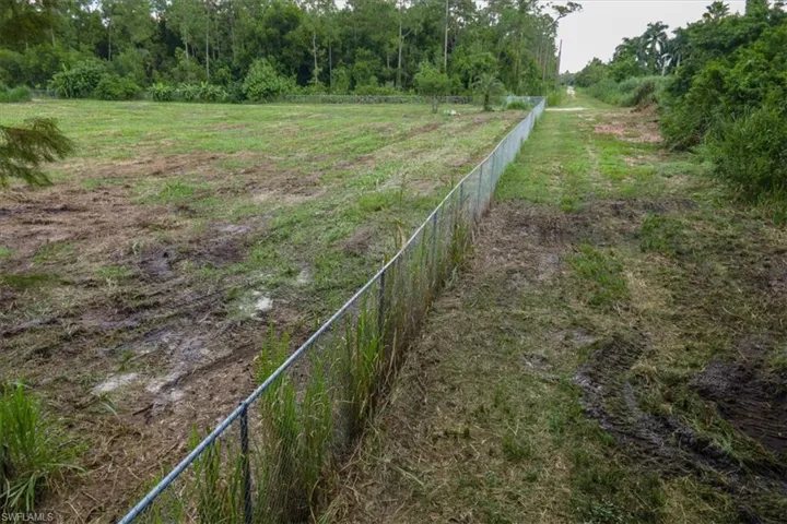 View of yard featuring a rural view