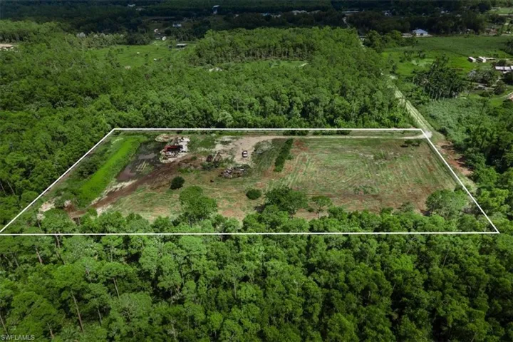 Drone / aerial view featuring a rural view