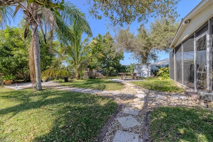 1604  Karen S AVE, Lehigh Acres, FL 33976