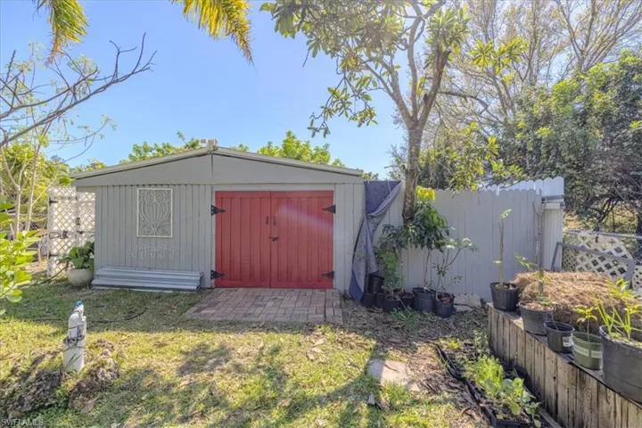 1604  Karen S AVE, Lehigh Acres, FL 33976