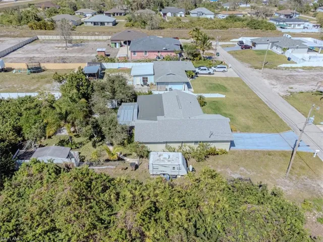 1604  Karen S AVE, Lehigh Acres, FL 33976