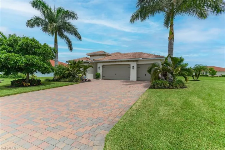 18709 Lake Hammock Dr, Naples, Florida 34114
