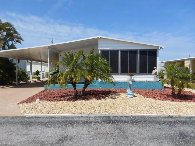 9210  Bonita  DR, North Fort Myers, FL 33903