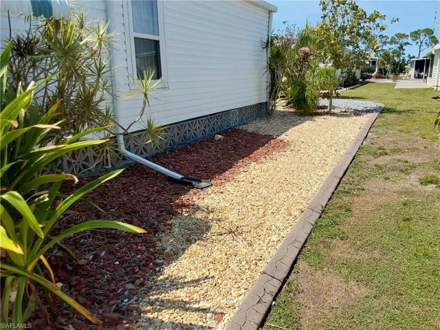 9210  Bonita  DR, North Fort Myers, FL 33903