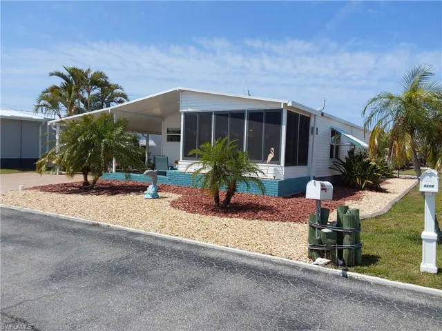 9210  Bonita  DR, North Fort Myers, FL 33903