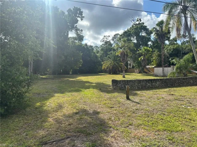 2948 Garden St, North Fort Myers, Florida 33917