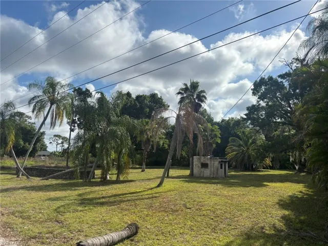 2948 Garden St, North Fort Myers, Florida 33917