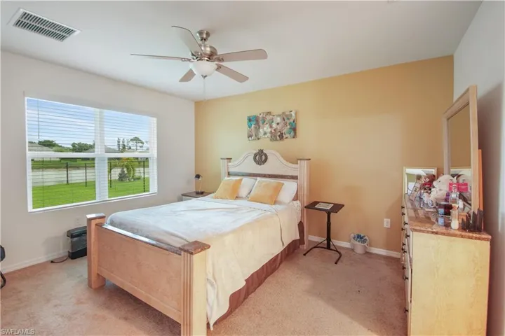 19420 Mossy Ledge Ter, Lehigh Acres, Florida 33936
