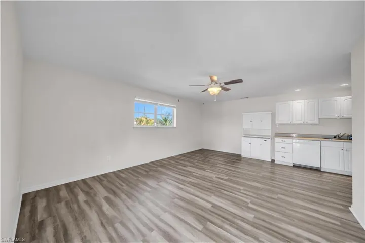17324/17326 Whitewater Ct 326, Fort Myers Beach, Florida 33931