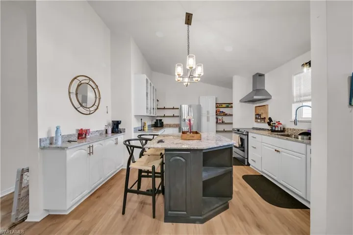 17324/17326 Whitewater Ct 326, Fort Myers Beach, Florida 33931