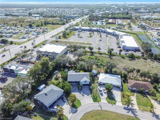17324/17326 Whitewater Ct 326, Fort Myers Beach, Florida 33931