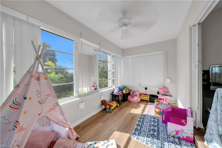 17324/17326 Whitewater Ct 326, Fort Myers Beach, Florida 33931