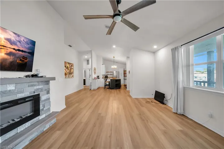 17324/17326 Whitewater Ct 326, Fort Myers Beach, Florida 33931