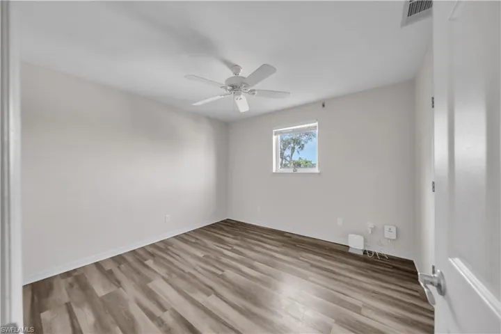 17324/17326 Whitewater Ct 326, Fort Myers Beach, Florida 33931