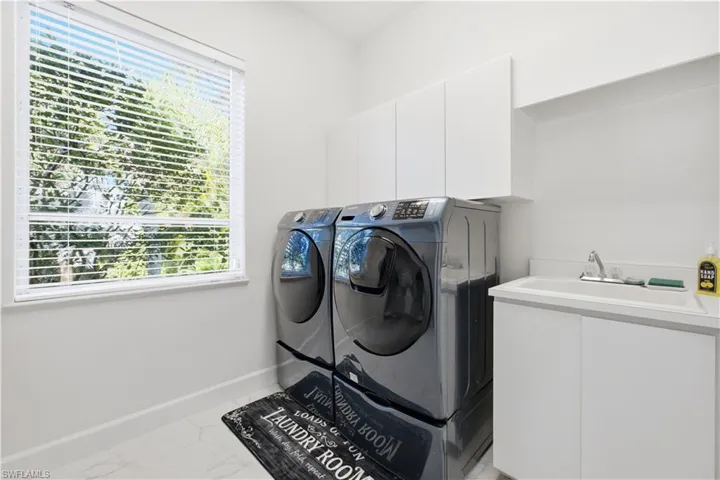 27231 Lakeway Ct, Bonita Springs, Florida 34134