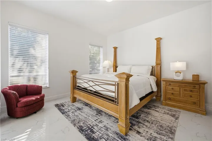 27231 Lakeway Ct, Bonita Springs, Florida 34134