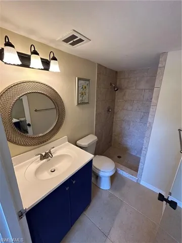 2828  Jackson  ST, Fort Myers, FL 33901