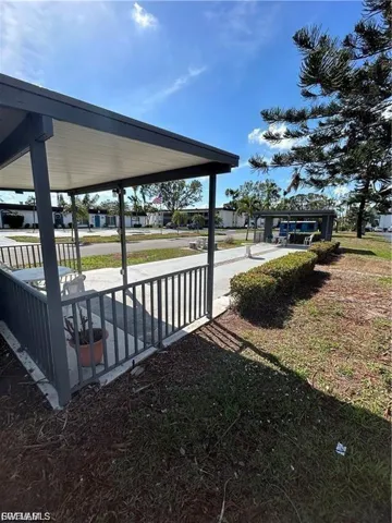 2828  Jackson  ST, Fort Myers, FL 33901