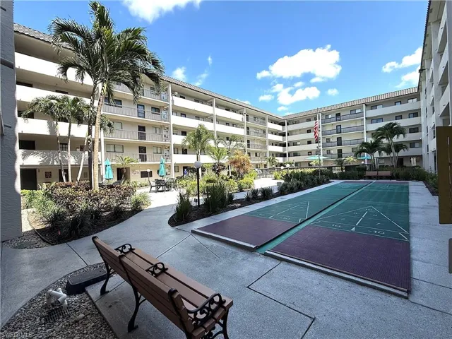 2121 Collier Ave 109, Fort Myers, Florida 33901