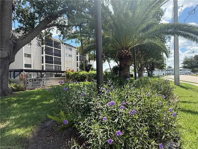 2121 Collier Ave 109, Fort Myers, Florida 33901