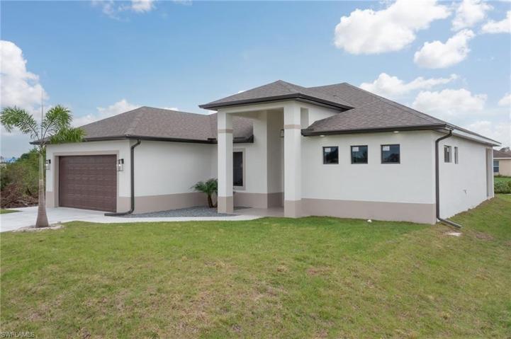 3303  21st SW ST, Lehigh Acres, FL 33976